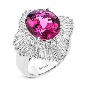 This Simon G. cocktail ring features a bright pink tourmaline gemstone