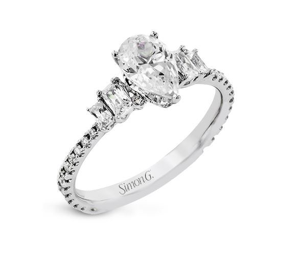 De beers pear on sale shaped engagement rings